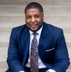 Meet your Posher, Jacari